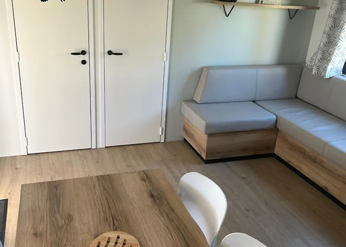 Mobilhome La Palmyre Parque de Campismo *